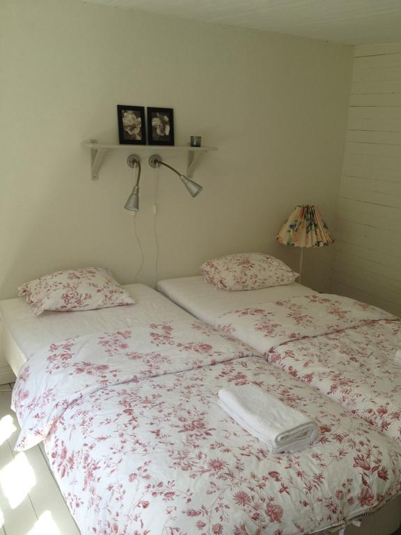 Bed and Breakfast Saebyholms Gard Лагольм Номер фото